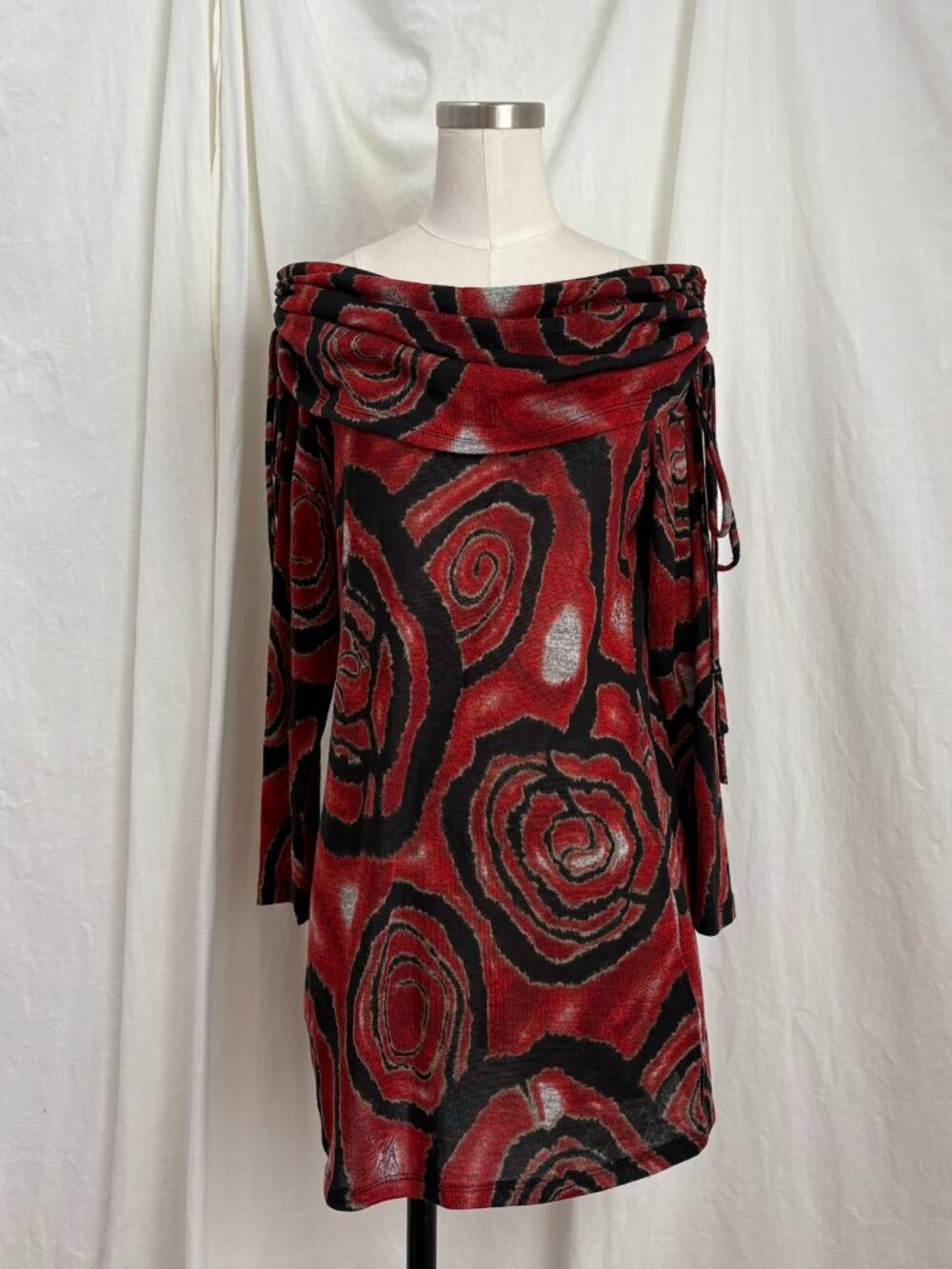 P Luca Milano Red black Boho Tunic Sweater Top Off Shoulder Size L Y2K Artsy